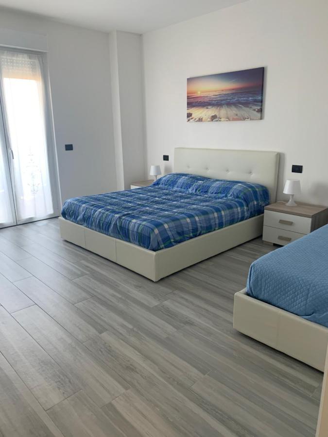 Ferienwohnung La Conchiglia A Marina Marina Di Carrara Exterior foto